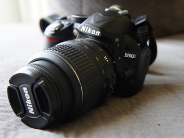 Rent: Nikon D3100