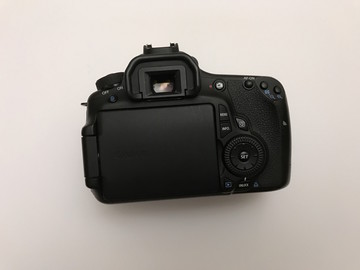 Rent: Canon EOS 60D