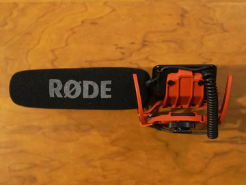 Rent: Rode VideoMic On-Camera Shotgun Microphone