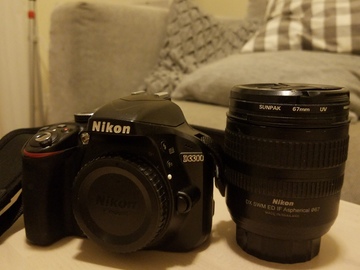 Rent: Nikon D3300