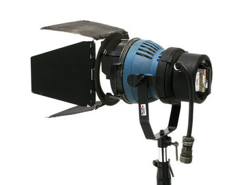 Rent: Arri 1200 Watt HMI Par