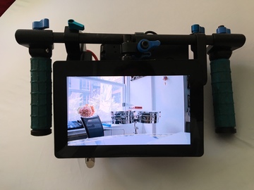 Director's Wireless Video kit w Small HD AC7 + V-mount batts