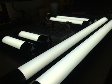 Quasar 6 Light Kit - LED Tubes - Bicolor - Battery powered Kit