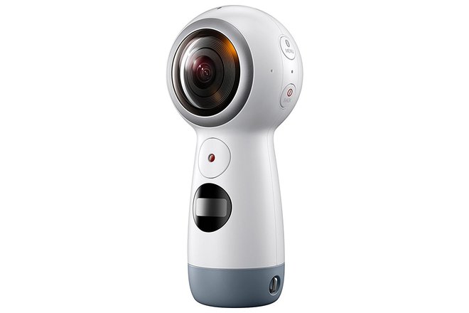 Rent A Samsung Gear 360 2017 Edition Real 360 4k Vr Camera Best Prices Sharegrid New York Ny None of these cameras are mediocre by any means, as each of them have their own fair share of negatives. sharegrid