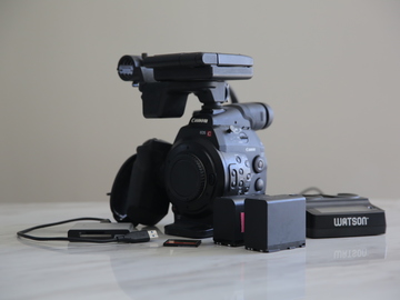 Canon EOS C300 Package