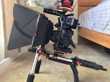 Canon 80D Filmmaker Kit (Mic, Cage & Rig + Canon 50mm F1.4)