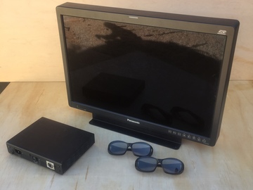 Panasonic  25.5-in  HD/SD/3D production monitor