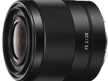 Rent: Sony FE 28mm f/2 Lens for a7rii, a7sii
