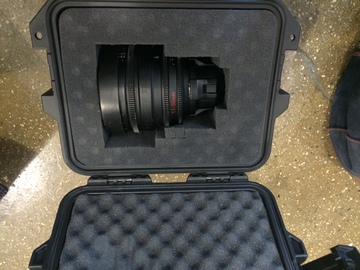 Rent: RED PRO ZOOM V2 17-50mm