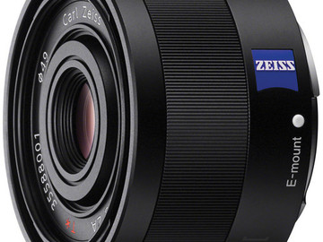 Rent: Sony FE 35mm f2.8 Prime Lens for a7rii, a7sii