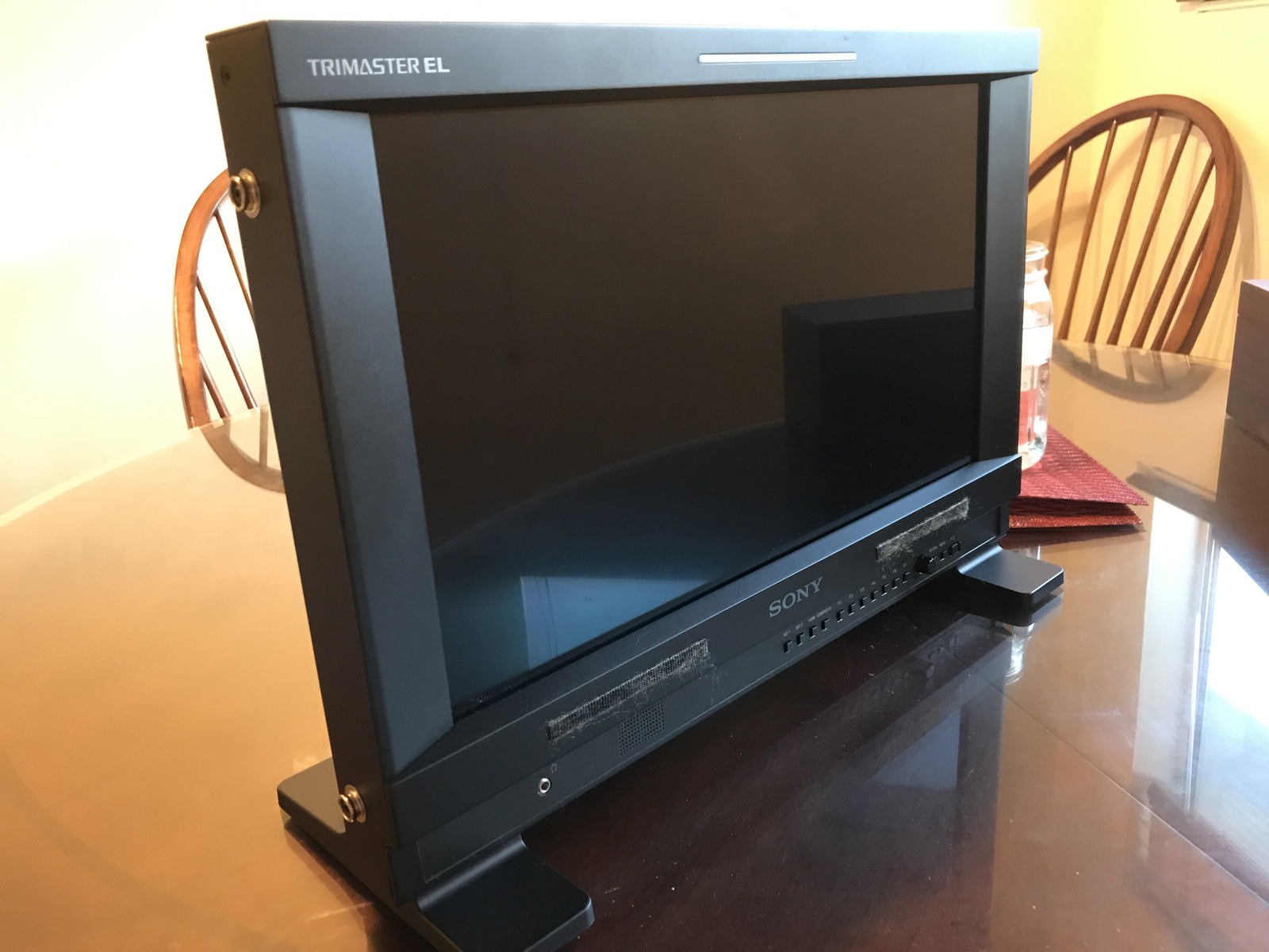Rent a Sony PVM 17” Oled monitor, Best 
