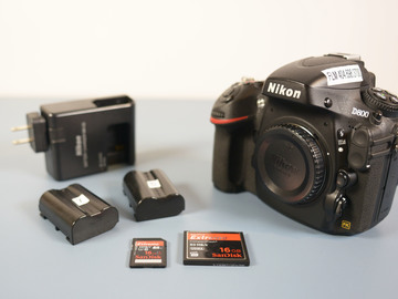 Rent: Nikon D800 Kit