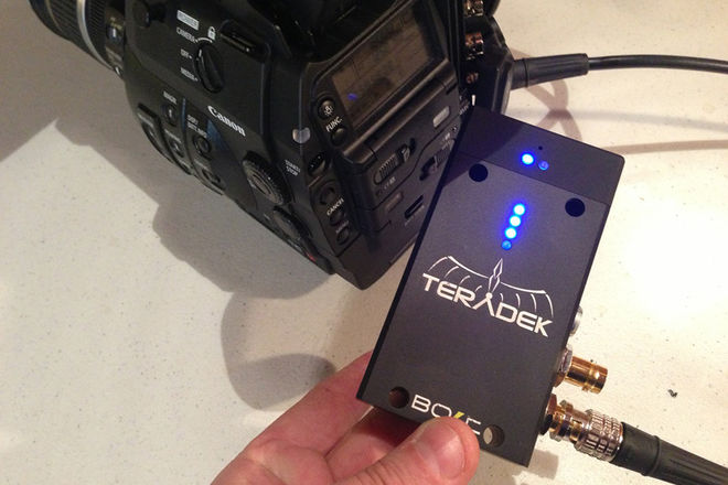 Rent a Teradek Bolt 300 3G-SDI/HDMI Video Transceiver Set, Best