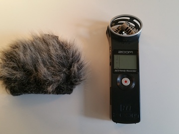 Rent: Zoom H1 Ultra-Portable Digital Audio Recorder