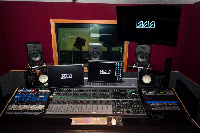 surround sound studio monitors