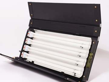 Kino Flo Diva Lite 401 - Dimmable