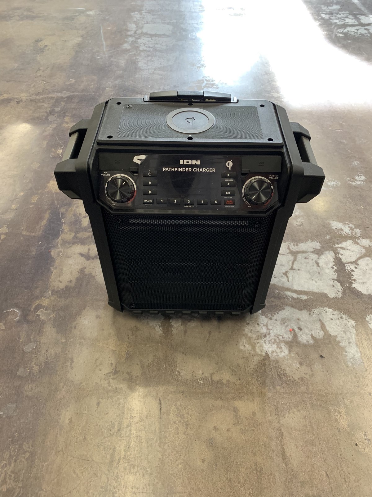 pathfinder speaker charger