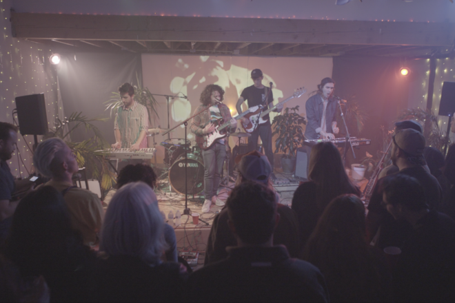 Rent A Weber Rations Warehouse Apartment Kitchen Stage Set Best Prices Sharegrid Los Angeles Ca