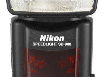 Rent: Nikon SB-900 AF Speedlight Flash for Nikon Digital SLR Camer