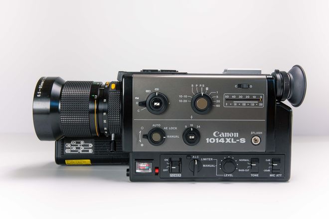 Rent a Super 8 Canon 1014 XL-S, Best Prices | ShareGrid Los