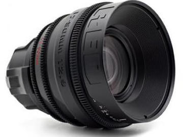 Rent: RED T2.9 17-50mm Zoom Lens