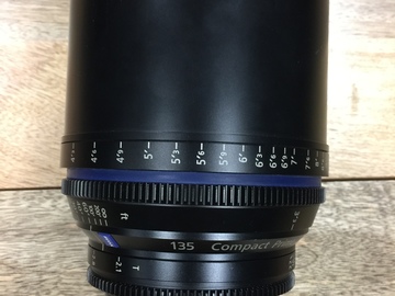 Rent: zeiss ef mount cp2 135mm