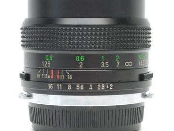 Vivitar 28mm f2.0 MC Lens for Olympus + Adapter Canon EOS