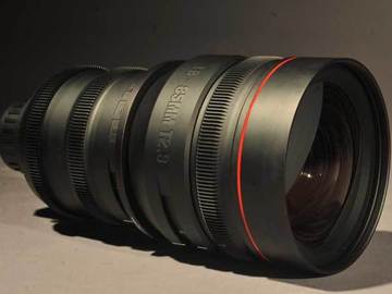 Rent: Red Pro Zoom Lens 18-85mm T2.9