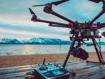 DJI s 1000