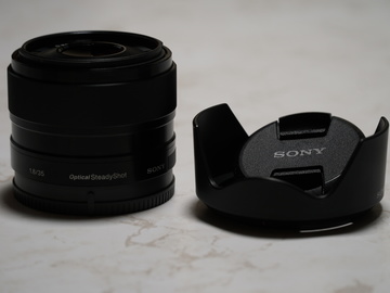 Rent: Sony e35mm f1.8 OSS