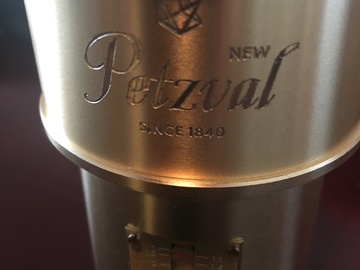 Lomography Petzval 85mm f/2.2 Lens for Canon EF 85mm f/2.2