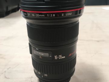 Rent: Canon EF 16-35mm f/2.8L II-L-Series USM Lens
