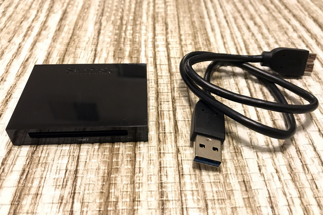 外付けハードディスク・ドライブ SanDisk PRO-READER CFast 2.0 外付けハードディスク・ドライブ SanDisk PRO-READER CFast 2.0