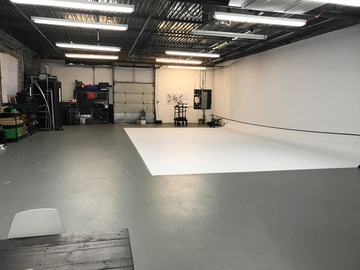 MSquared Studio w/Cyc