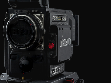 Rent: RED Helium Weapon 8K Forged Carbon Fiber small package