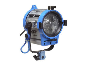 Rent: ARRI 650W Fresnel (1 of 2)