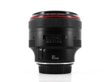 Rent: Canon EF 85mm f/1.2 L USM