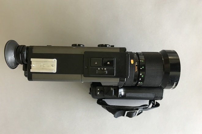 Rent a Pro8mm Max 8 Canon 1014 xls Crystal Sync Super 8mm Camera