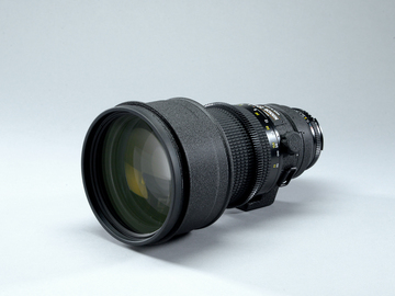 Rent: Nikon 200mm f 2 ED-IF