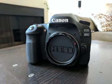 Rent: Canon EOS 80D (Body Only)