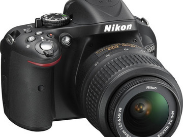 Rent: Nikon D5200