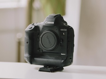 Rent: Canon 1D X Mark II Filmmaker Bundle - 4K 60P
