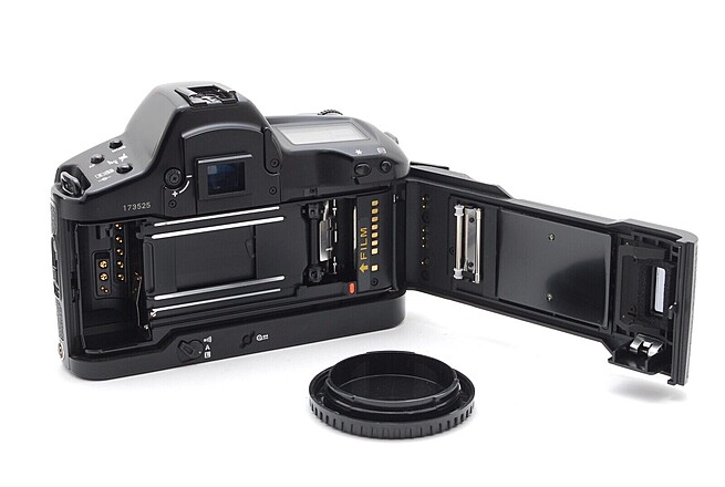 Rent a Canon EOS 1N 35mm Camera - Film / Autofocus (1994 edition