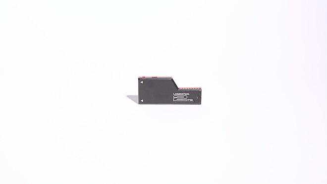 再再販！ Rent a Kippertie Longtake 2TB SSD for DSMC2, Best Prices ビデオカメラ