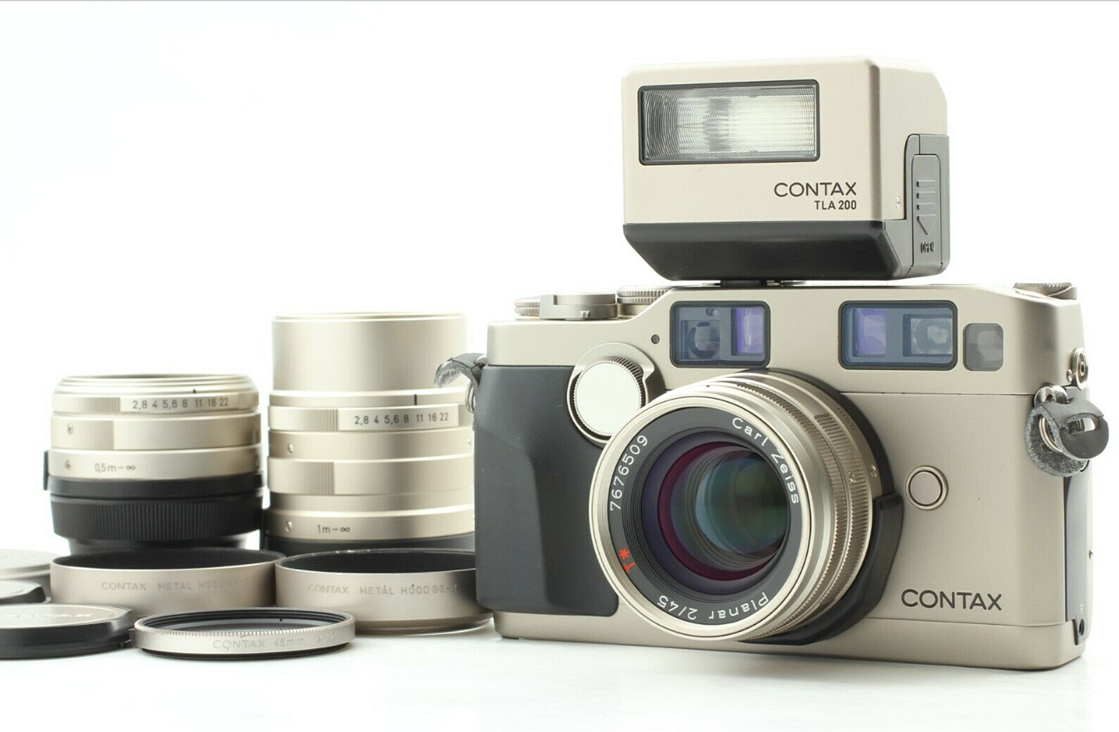 Rent a Contax G2 Film Camera ONE LENS KIT, Best Prices | ShareGrid