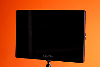 Rent a Lilliput A12 - 12.5