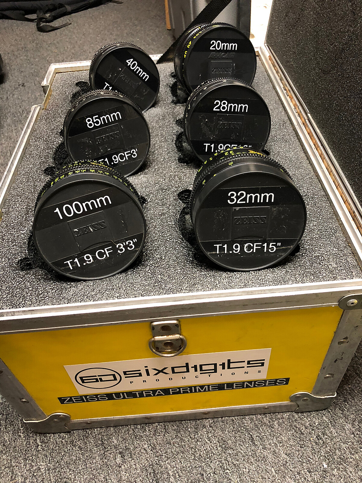 Rent a ARRI Ultra Prime Lens Series, 3 Lens Set (choose 3 lenses), Best