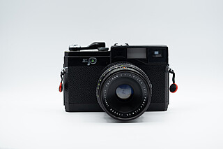 Rent a Fujica G690 f3.5 100mm Medium Format Film Camera, Best