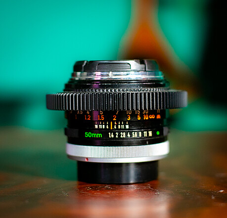 CANON EF 50mm 1:1.4 ジャンク Canon EF 50mm f/1.4 単焦点レンズ ジャンク - メルカリ