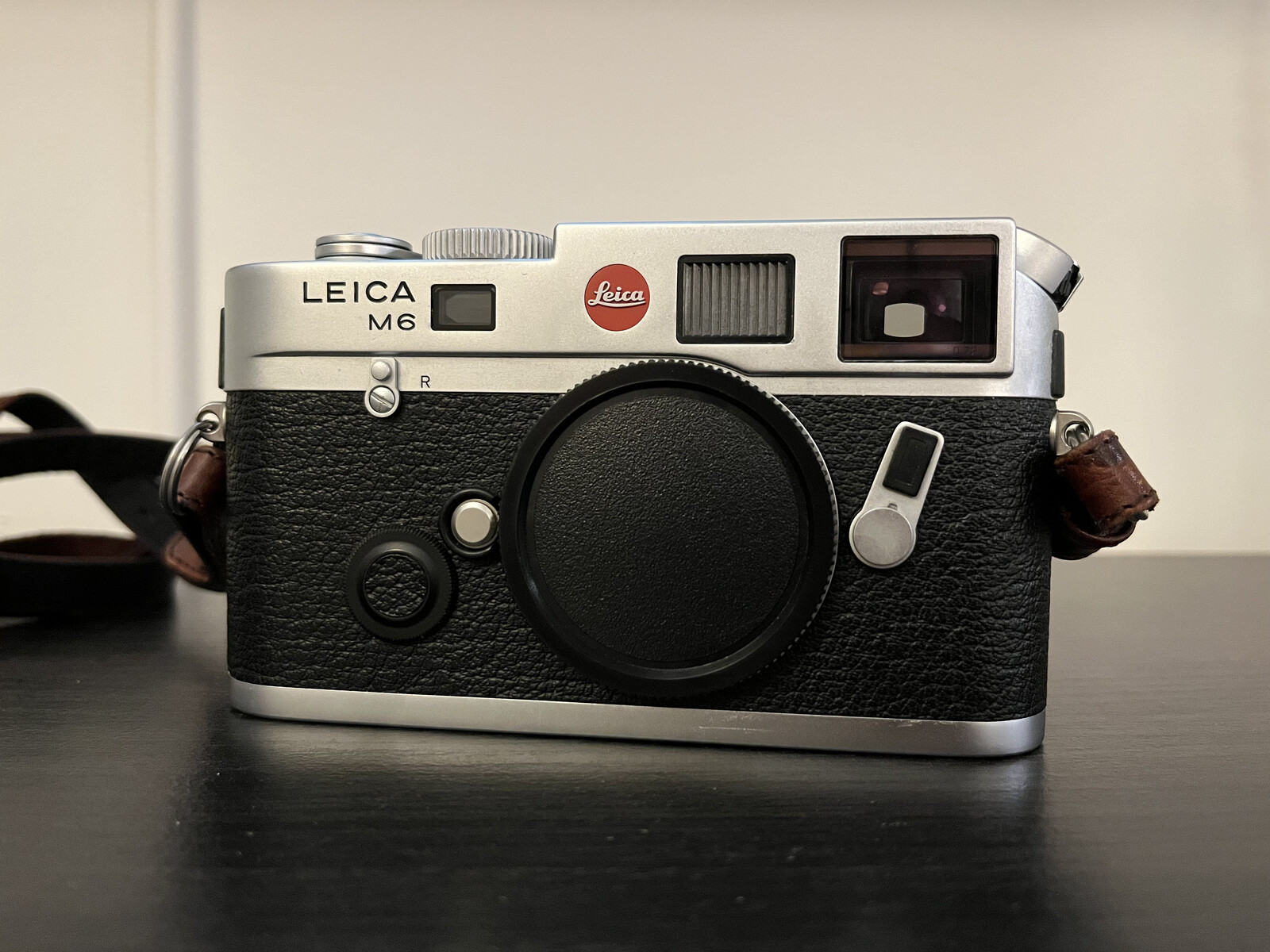 Rent a Leica M6 TTL Film Camera, Best Prices | ShareGrid New York, NY